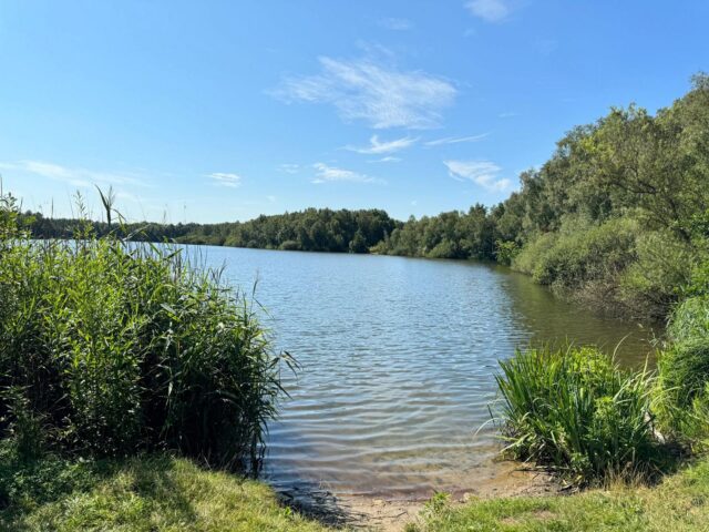 Badesee_Maschen Der Badesee in Maschen. bei schönem Sommerwetter. Foto: Hamann