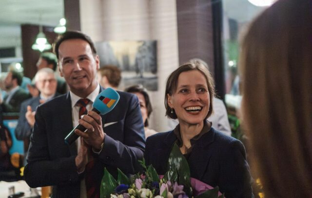 Dr. Cornell Babendererde (CDU) gewinnt das Direktmandat im Landkreis Harburg.