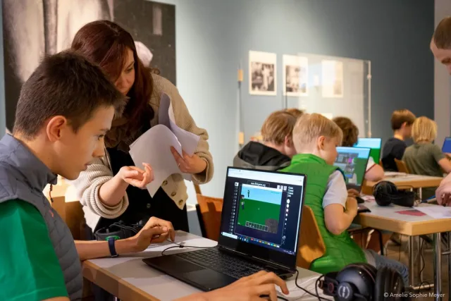 Kinder und Jugendliche zeigen ihre kreativen Medienprojekte im Kiekeberg. Foto: Landkreis Harburg Kinder und Jugendliche zeigen ihre kreativen Medienprojekte im Kiekeberg. Foto: Landkreis Harburg