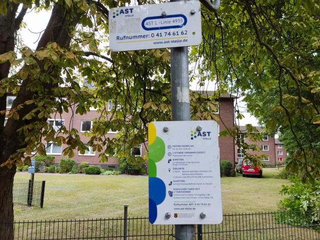 Die AST-Haltestelle in der Straße Mühlenkamp. Foto: Grösch