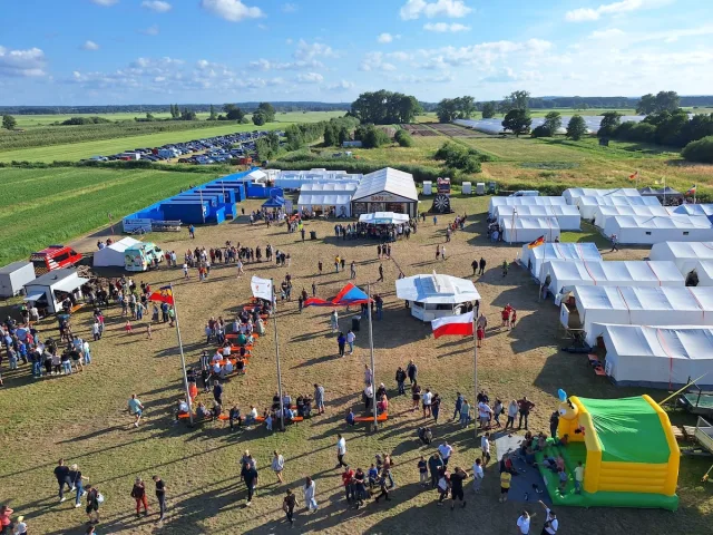 Das Jugendfeuerwehr-Zeltlager in Fliegenberg. Foto: Beecken