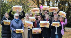 Das Netzwerk gegen häusliche Gewalt im Landkreis Harburg lädt am 25. November zur Mahnwache vor dem Rathaus in Winsen ein. Foto: Landkreis Harburg