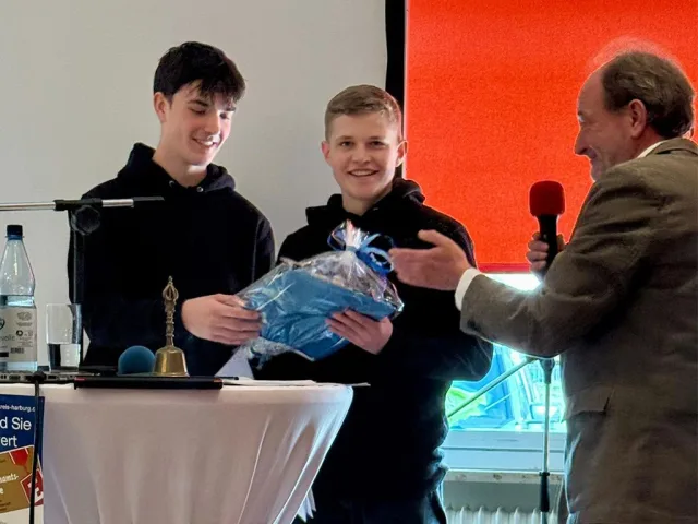 Bürgermeister Robert Isernhagen würdigte beim Ehrenamtstag das vielfältige freiwillige Engagement in der Gemeinde Stelle. Foto: Gemeinde Stelle Bürgermeister Robert Isernhagen würdigte beim Ehrenamtstag das vielfältige freiwillige Engagement in der Gemeinde Stelle. Foto: Gemeinde Stelle