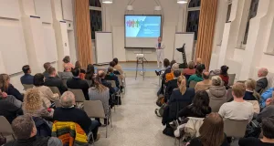 Groß war das Interesse bei der „Wirtschaftsförderung vor Ort“ zur „Herausforderung hoher Krankenstand“. Foto: Landkreis Harburg