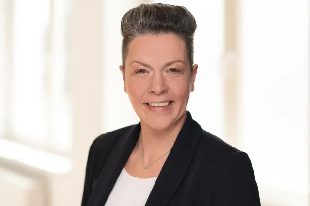 Bianca Schilske übernimmt am 1. Juli die Geschäftsführung des Jobcenters Landkreis Harburg. Foto: Studio Gleis 11/Jens Schierenbeck Bianca Schilske übernimmt am 1. Juli die Geschäftsführung des Jobcenters Landkreis Harburg. Foto: Studio Gleis 11/Jens Schierenbeck