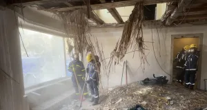 In einem Abbruchhaus in Winsen trainierten die THW-Einsatzkräfte. Foto: Christian Rohlfs