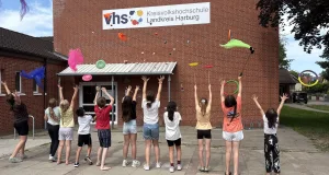 Zirkusprojekt für Kinder an der KVHS. Foto: KVHS