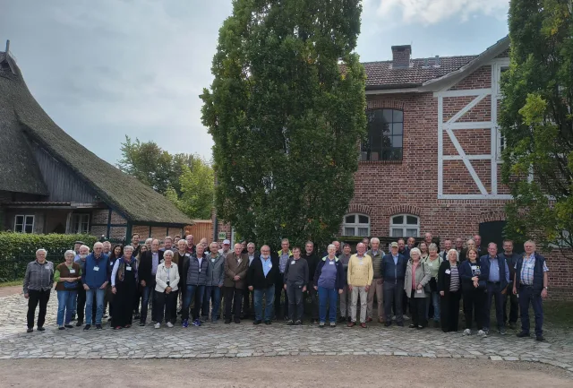 55 Heimatforscherinnen und Heimatforscher trafen sich zur Jahrestagung im Freilichtmuseum am Kiekeberg in Rosengarten-Ehestorf. Foto: FLMK